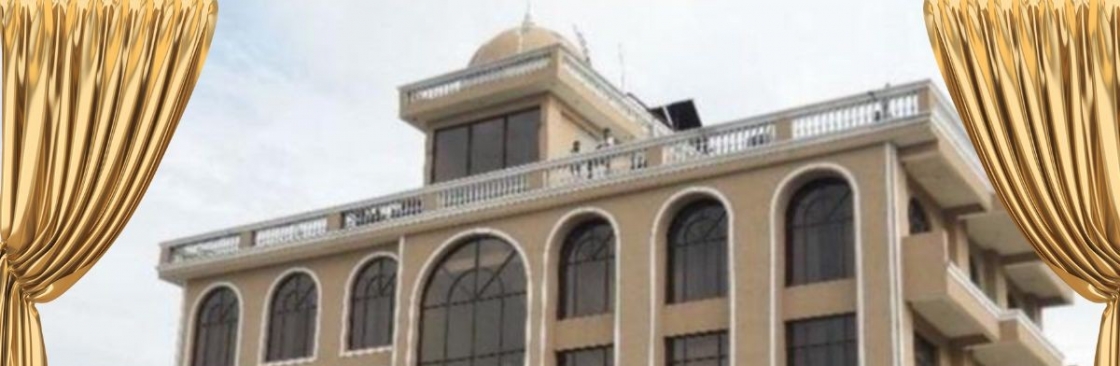 Hotel Royal Park Cover Image