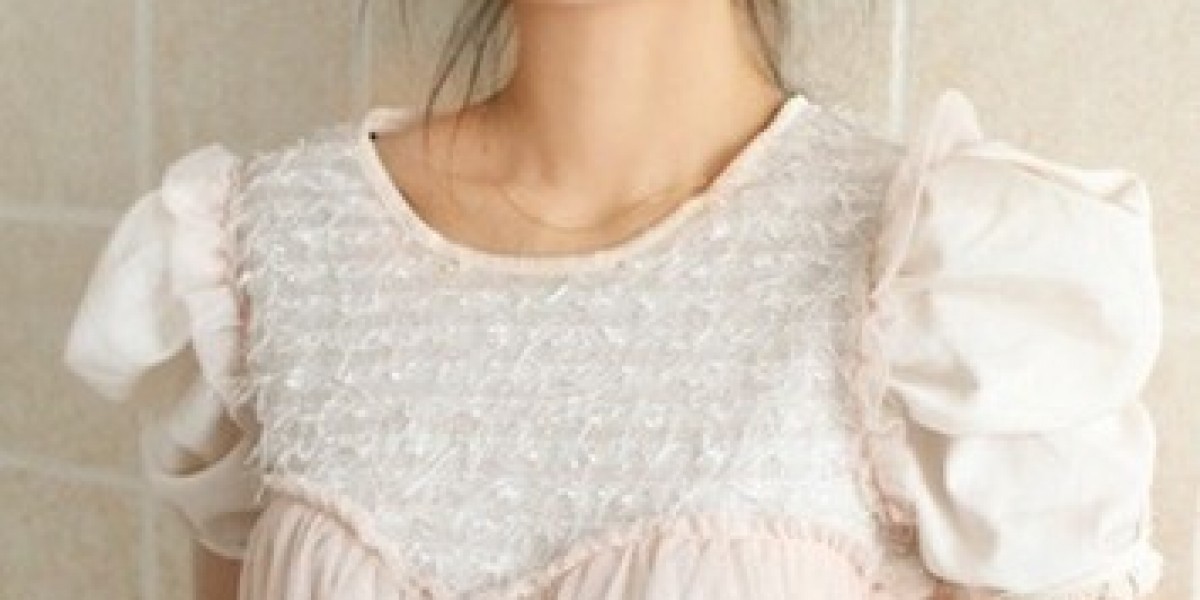 Living Smart in Shanghai: A Guide to the City’s Most Trusted English Platform